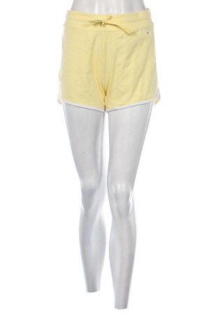 Γυναικείο κοντό παντελόνι Champion, Μέγεθος L, Χρώμα Κίτρινο, Τιμή 6,70 €