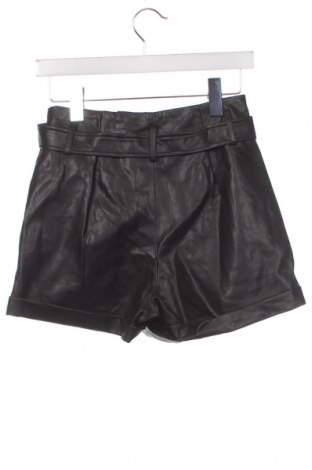 Дамски къс панталон Chicoree, Размер XS, Цвят Черен, Цена 19,00 лв.