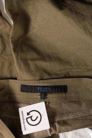 Pantaloni scurți de femei Escada Sport, Mărime M, Culoare Verde, Preț 117,10 Lei