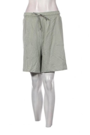 Дамски къс панталон Esmara, Размер XL, Цвят Зелен, Цена 10,83 лв.