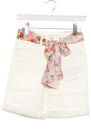 Дамски къс панталон Esqualo, Размер XS, Цвят Бял, Цена 30,80 лв.