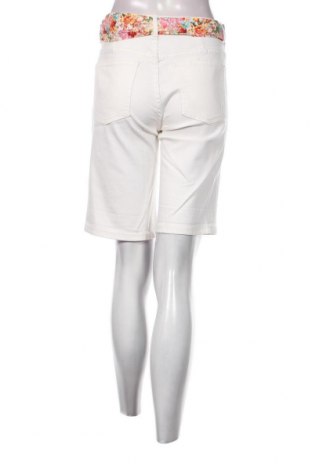 Γυναικείο κοντό παντελόνι Esqualo, Μέγεθος S, Χρώμα Λευκό, Τιμή 37,11 €