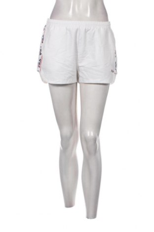 Γυναικείο κοντό παντελόνι FILA, Μέγεθος S, Χρώμα Λευκό, Τιμή 17,94 €