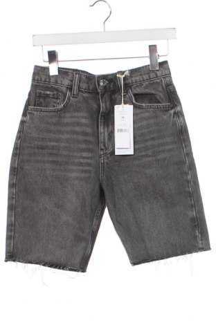 Дамски къс панталон Gina Tricot, Размер S, Цвят Сив, Цена 18,40 лв.