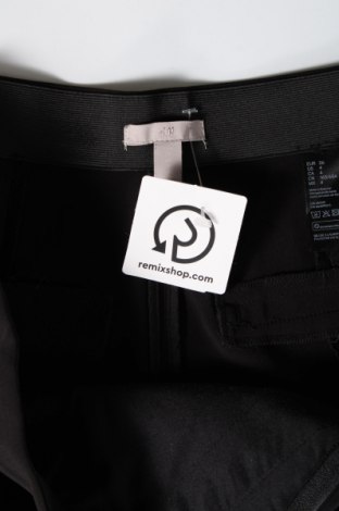 Pantaloni scurți de femei H&M, Mărime S, Culoare Negru, Preț 48,47 Lei