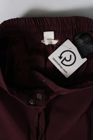 Дамски къс панталон H&M, Размер S, Цвят Червен, Цена 7,41 лв.