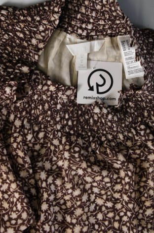 Γυναικείο κοντό παντελόνι H&M, Μέγεθος M, Χρώμα Πολύχρωμο, Τιμή 4,47 €