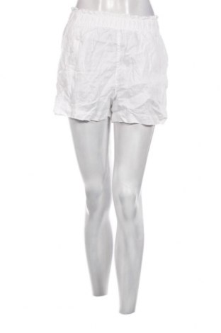 Дамски къс панталон H&M, Размер S, Цвят Бял, Цена 8,55 лв.