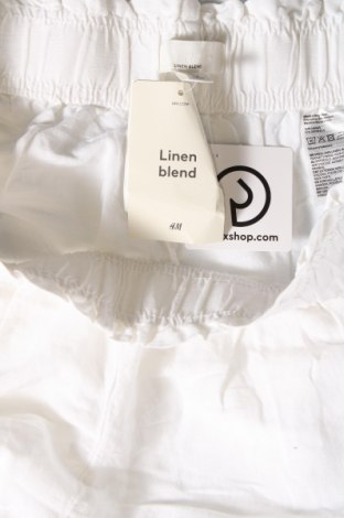 Дамски къс панталон H&M, Размер L, Цвят Бял, Цена 17,67 лв.