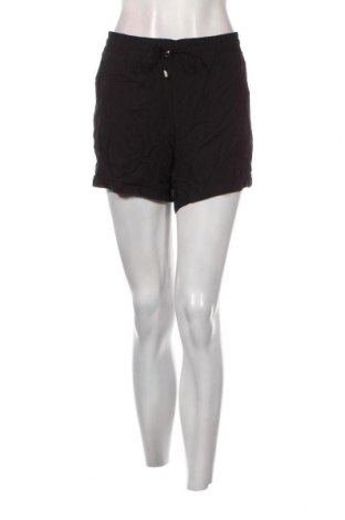 Дамски къс панталон Janina, Размер L, Цвят Черен, Цена 7,98 лв.