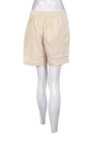 Дамски къс панталон Kaffe, Размер M, Цвят Многоцветен, Цена 72,00 лв.