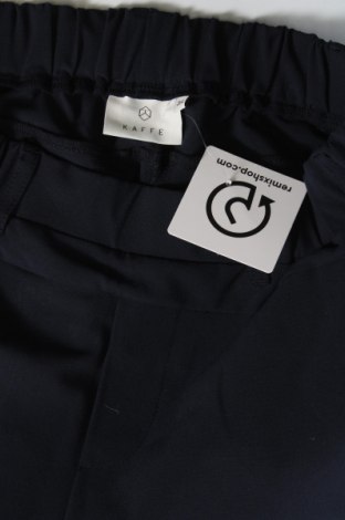 Γυναικείο κοντό παντελόνι Kaffe, Μέγεθος XS, Χρώμα Μπλέ, Τιμή 5,56 €