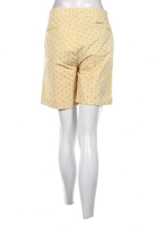 Pantaloni scurți de femei La Martina, Mărime M, Culoare Galben, Preț 223,69 Lei
