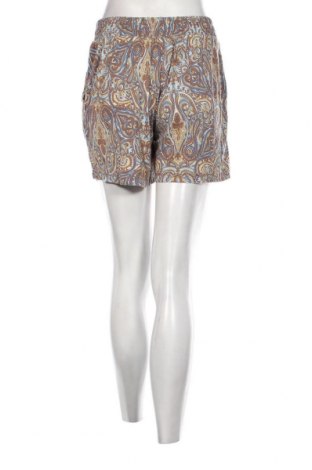 Дамски къс панталон Lascana, Размер M, Цвят Многоцветен, Цена 7,41 лв.