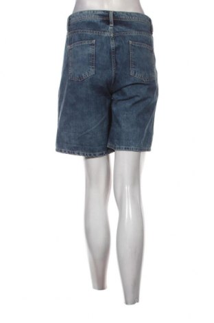 Дамски къс панталон Maerz Muenchen, Размер M, Цвят Син, Цена 31,80 лв.
