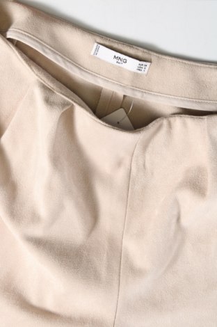 Γυναικείο κοντό παντελόνι Mango, Μέγεθος XS, Χρώμα  Μπέζ, Τιμή 11,13 €