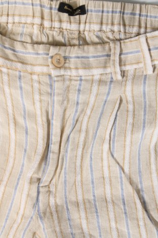 Дамски къс панталон Massimo Dutti, Размер XXS, Цвят Бежов, Цена 23,37 лв.