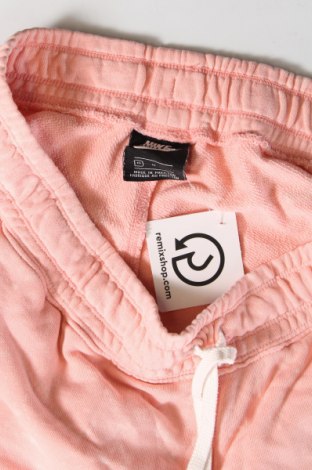 Дамски къс панталон Nike, Размер M, Цвят Розов, Цена 29,00 лв.