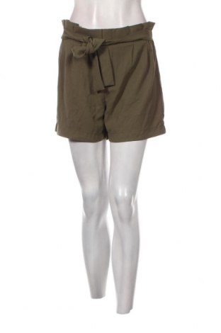 Дамски къс панталон ONLY, Размер M, Цвят Зелен, Цена 13,20 лв.