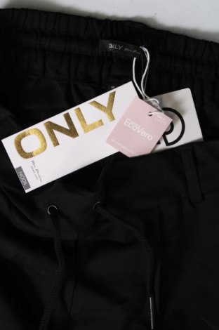 Pantaloni scurți de femei ONLY, Mărime M, Culoare Negru, Preț 131,58 Lei