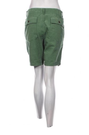 Дамски къс панталон Outerknown, Размер L, Цвят Зелен, Цена 54,40 лв.
