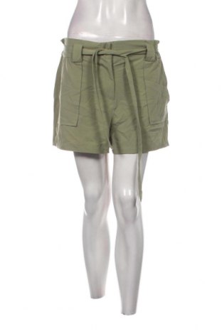 Дамски къс панталон Reserved, Размер S, Цвят Зелен, Цена 19,00 лв.