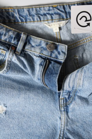 Pantaloni scurți de femei Review, Mărime M, Culoare Gri, Preț 80,53 Lei
