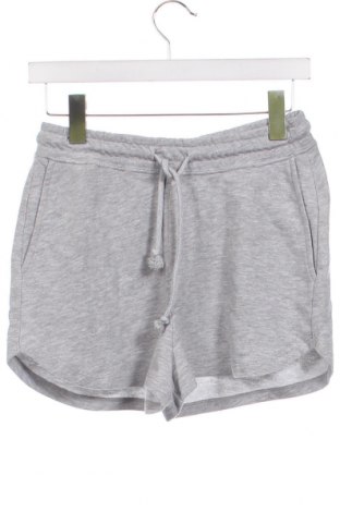 Damen Shorts Review, Größe XS, Farbe Grau, Preis € 37,11