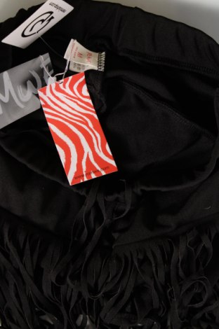 Γυναικείο κοντό παντελόνι Romwe, Μέγεθος M, Χρώμα Μαύρο, Τιμή 8,16 €