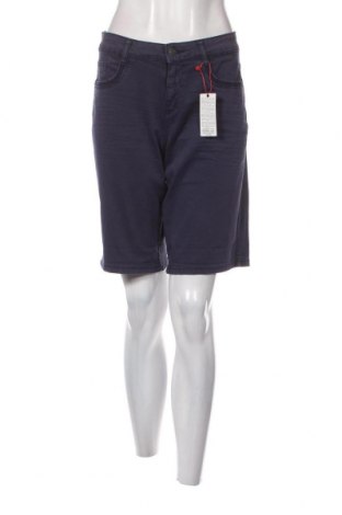 Дамски къс панталон S.Oliver, Размер L, Цвят Син, Цена 72,00 лв.