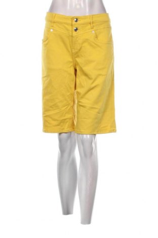 Γυναικείο κοντό παντελόνι S.Oliver, Μέγεθος M, Χρώμα Κίτρινο, Τιμή 7,18 €