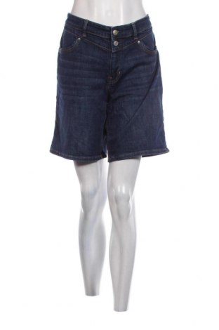 Дамски къс панталон S.Oliver, Размер L, Цвят Син, Цена 17,40 лв.