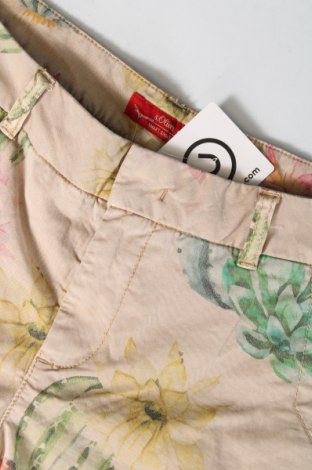Γυναικείο κοντό παντελόνι S.Oliver, Μέγεθος M, Χρώμα Πολύχρωμο, Τιμή 17,94 €