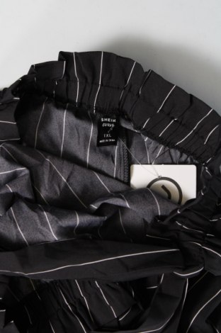 Dámske kraťasy  SHEIN, Veľkosť XL, Farba Čierna, Cena  5,49 €