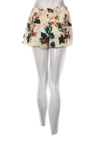 Γυναικείο κοντό παντελόνι SHEIN, Μέγεθος L, Χρώμα Πολύχρωμο, Τιμή 5,99 €