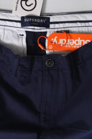 Γυναικείο κοντό παντελόνι Superdry, Μέγεθος M, Χρώμα Μπλέ, Τιμή 10,52 €