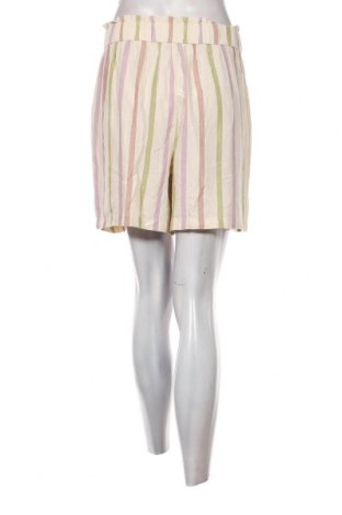 Дамски къс панталон Tom Tailor, Размер M, Цвят Многоцветен, Цена 11,52 лв.