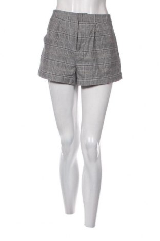 Damen Shorts Vero Moda, Größe S, Farbe Grau, Preis 5,53 €