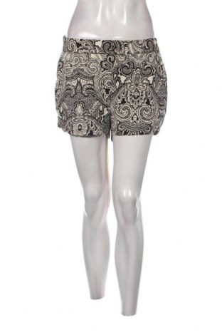Γυναικείο κοντό παντελόνι Vero Moda, Μέγεθος S, Χρώμα Πολύχρωμο, Τιμή 4,90 €