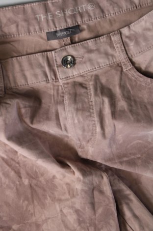 Γυναικείο κοντό παντελόνι Yessica, Μέγεθος M, Χρώμα Πολύχρωμο, Τιμή 11,75 €