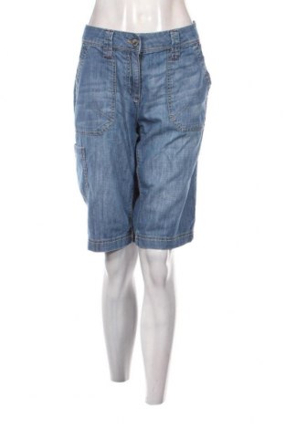 Дамски къс панталон Yessica, Размер XL, Цвят Син, Цена 11,40 лв.