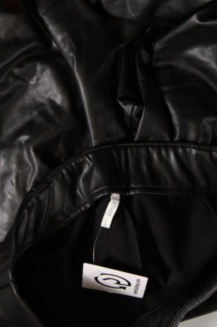Γυναικείο κολάν ONLY, Μέγεθος S, Χρώμα Μαύρο, Τιμή 1,78 €