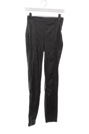 Γυναικείο παντελόνι δερμάτινο Clockhouse, Μέγεθος XS, Χρώμα Μαύρο, Τιμή 4,13 €