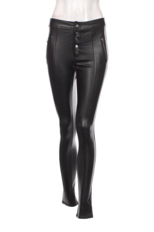 Γυναικείο παντελόνι δερμάτινο ONLY, Μέγεθος S, Χρώμα Μαύρο, Τιμή 7,67 €