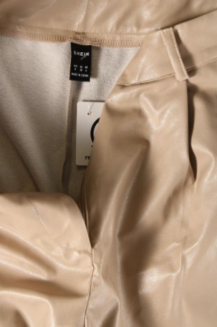 Γυναικείο παντελόνι δερμάτινο SHEIN, Μέγεθος M, Χρώμα  Μπέζ, Τιμή 3,71 €