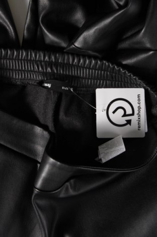 Dámske kožené nohavice  Sinsay, Veľkosť S, Farba Čierna, Cena  3,71 €