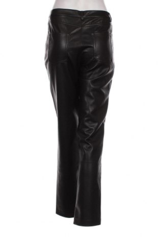 Pantaloni de piele pentru damă Stefanel, Mărime M, Culoare Negru, Preț 1.057,50 Lei