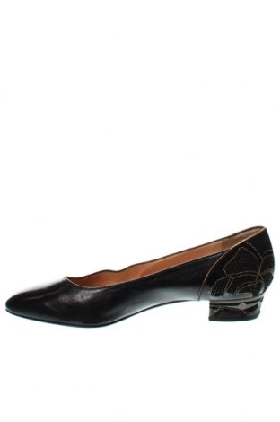 Дамски обувки ACCADEMIA, Размер 39, Цвят Черен, Цена 92,41 лв.