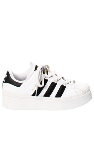 Дамски обувки Adidas Originals, Размер 40, Цвят Бял, Цена 76,00 лв.