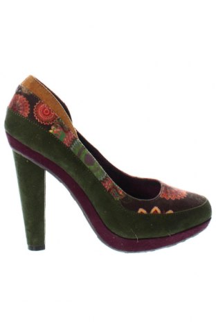 Дамски обувки Desigual, Размер 39, Цвят Многоцветен, Цена 55,25 лв.